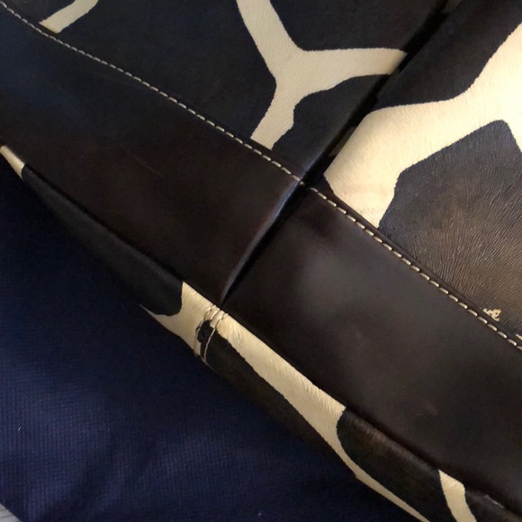 Dooney & Bourke Shoulder Bag - Picture 2 of 5
